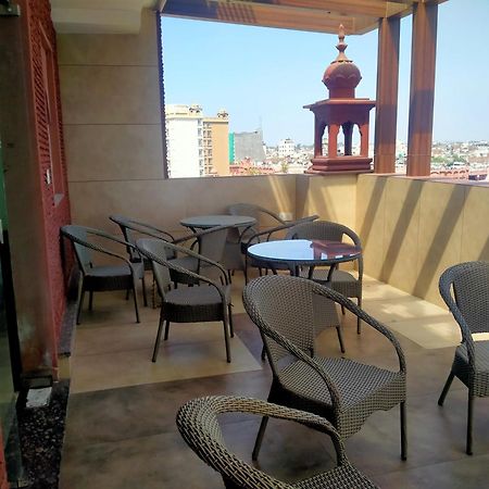 Hotel Rv Golden Αμριτσάρ Εξωτερικό φωτογραφία