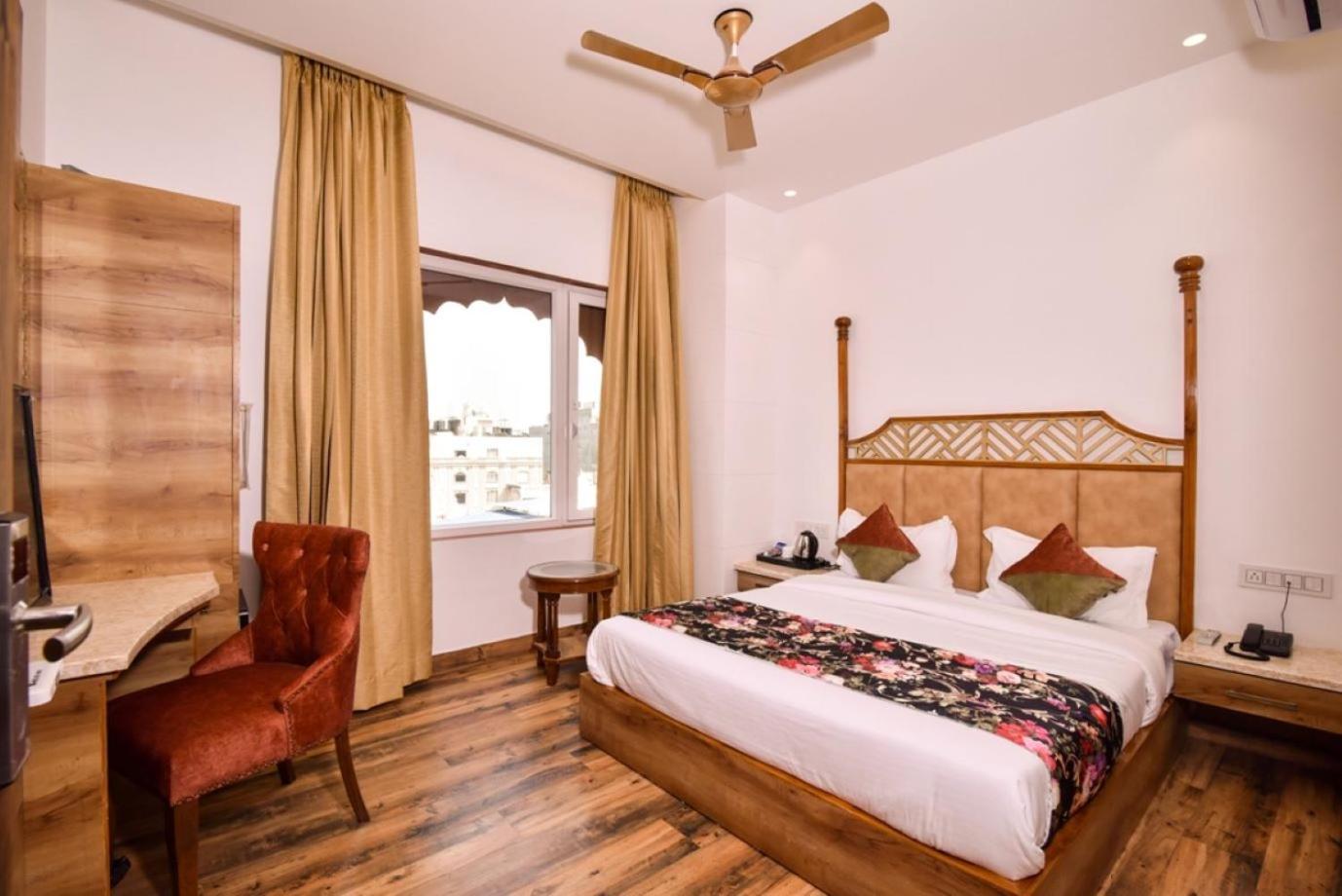 Hotel Rv Golden Αμριτσάρ Εξωτερικό φωτογραφία